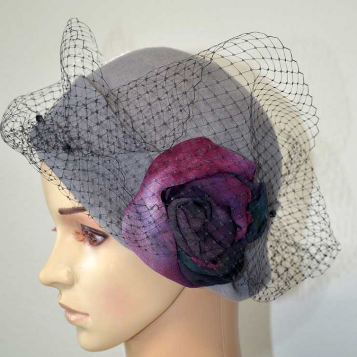 hat with flower