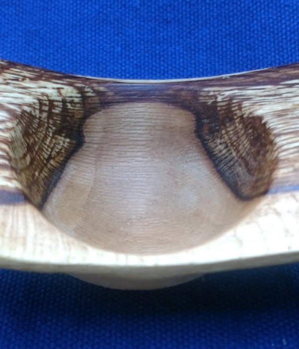 small keyhole shape flat bowl