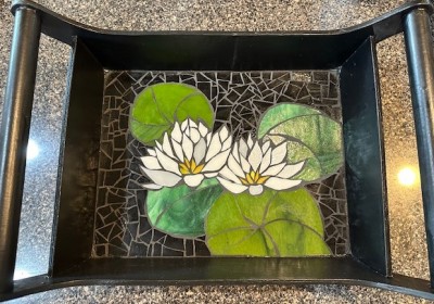 Mosaic water lily set in wood tray